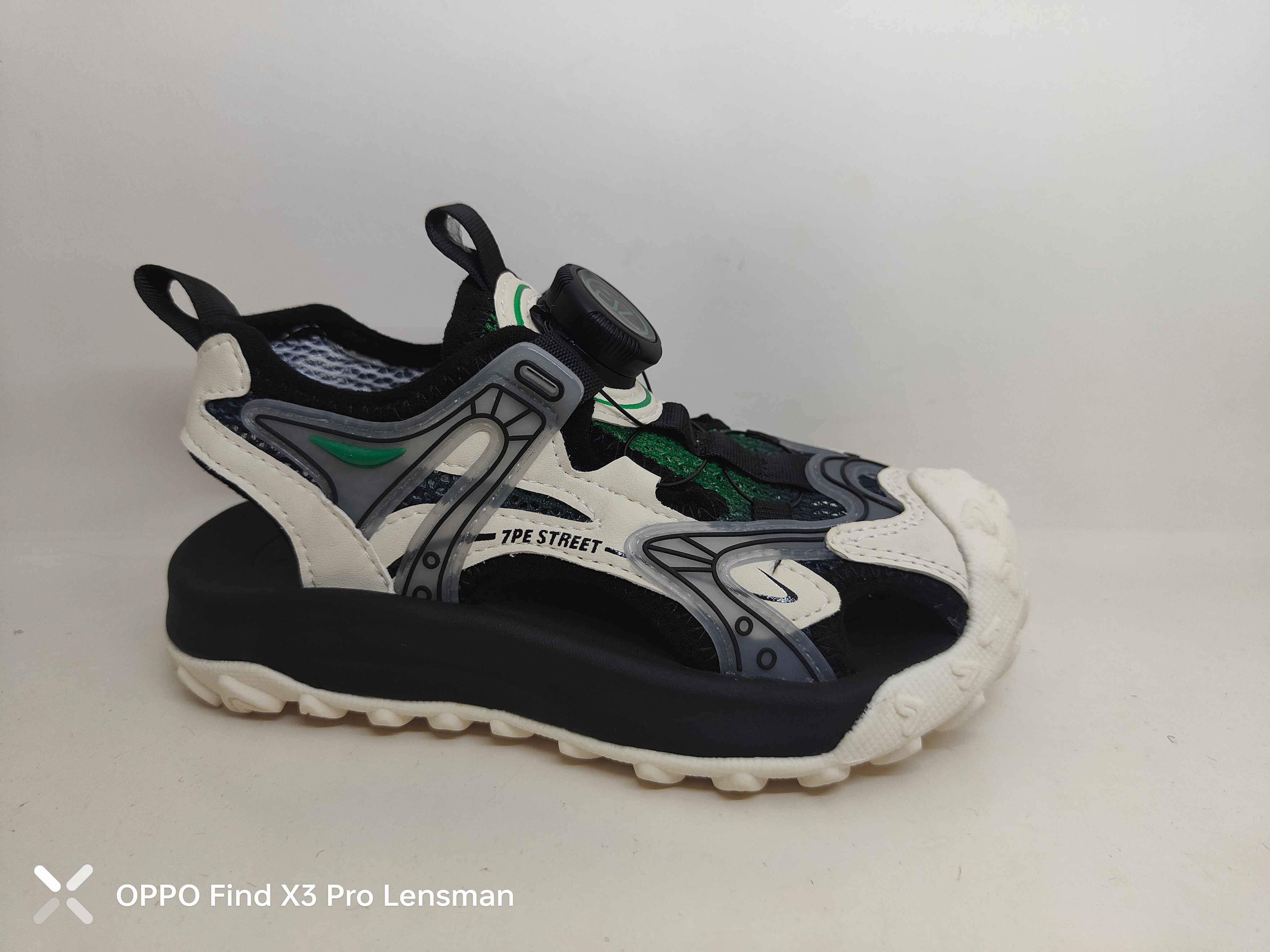 Black children's sport sandal